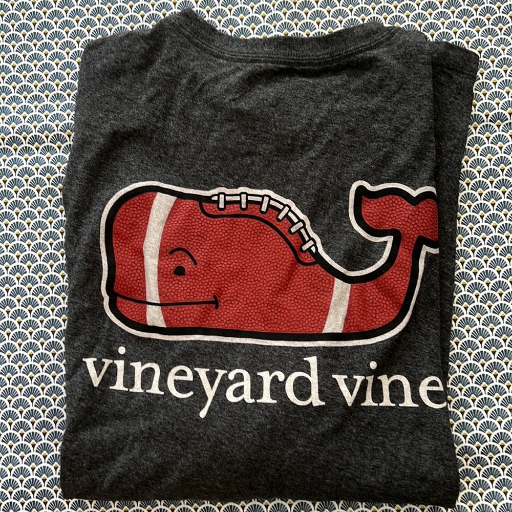 Men’s Long Sleeve Vibeyard Vines tee
